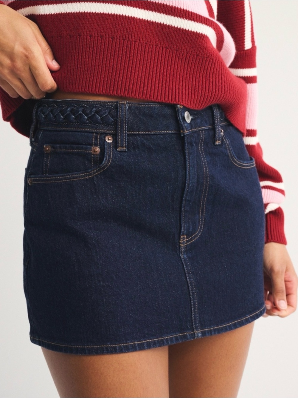 Abercrombie & Fitch Dark Wash Denim Mini Skort - 27 Curve Love